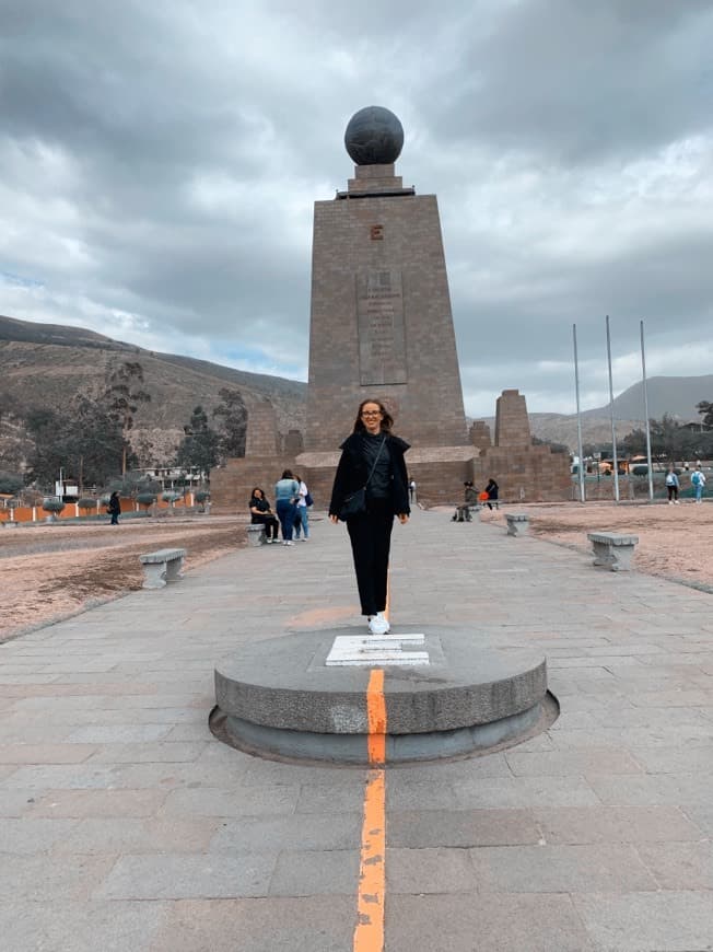 Place Mitad del Mundo