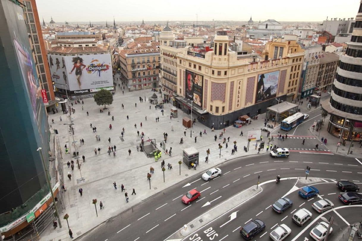 Place Plaza del Callao