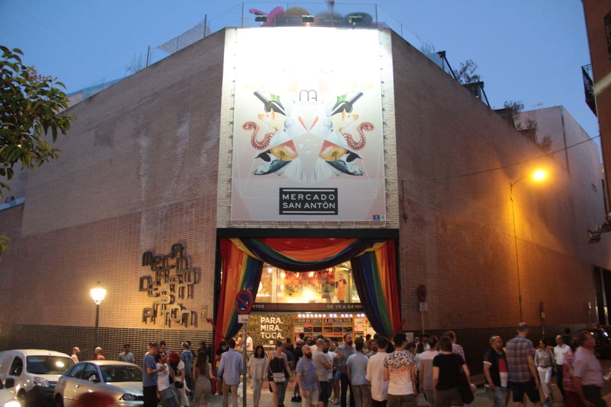 Place Mercado San Antón