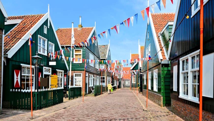 Place Marken