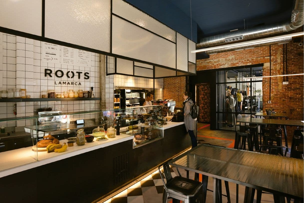 Restaurants Roots Lamarca