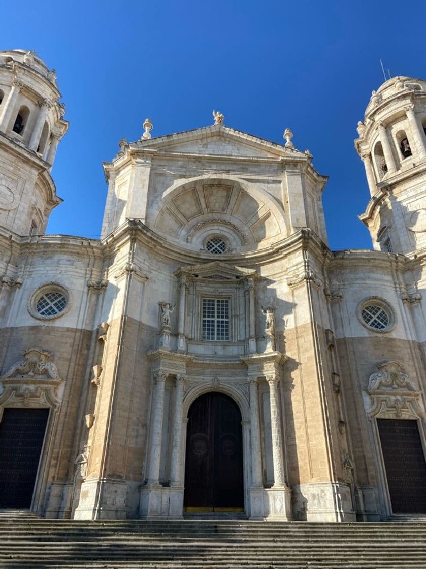 Lugar Catedral de Cádiz