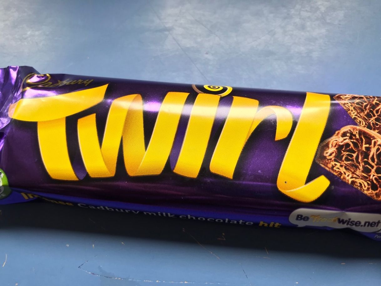 Producto Cadbury Twirl Yummy Planet