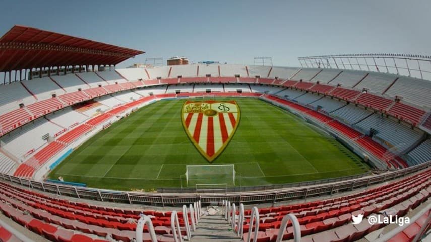 Place Ramon Sanchez-Pizjuan Stadium