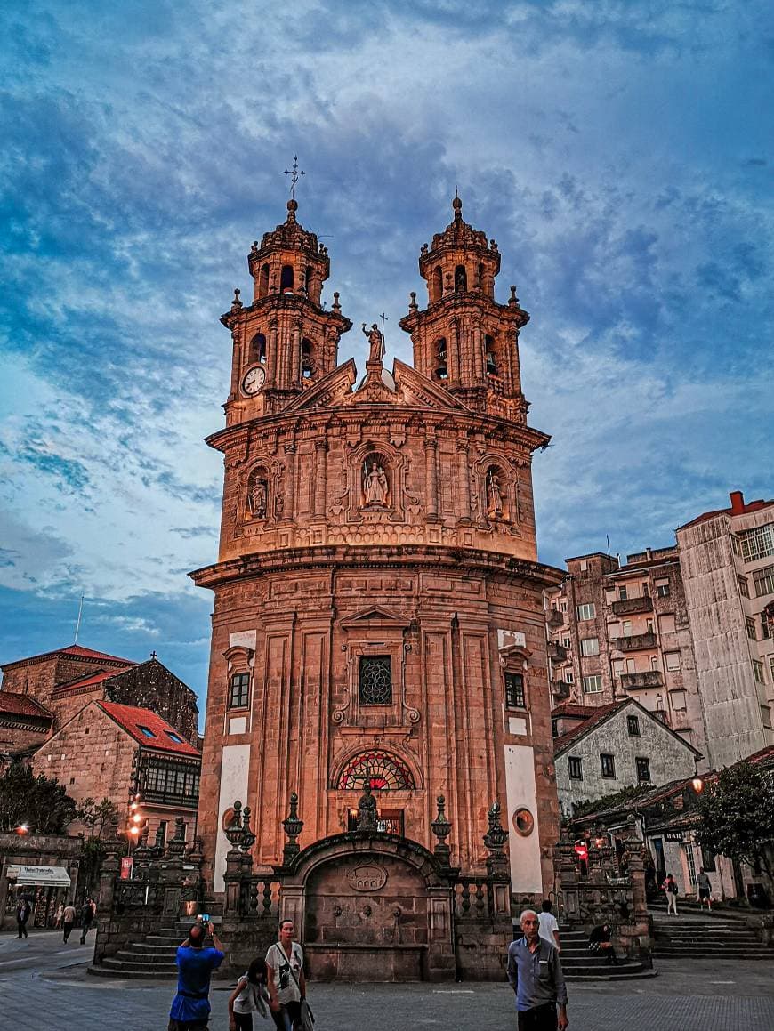 Lugar Iglesia de la Virgen Peregrina