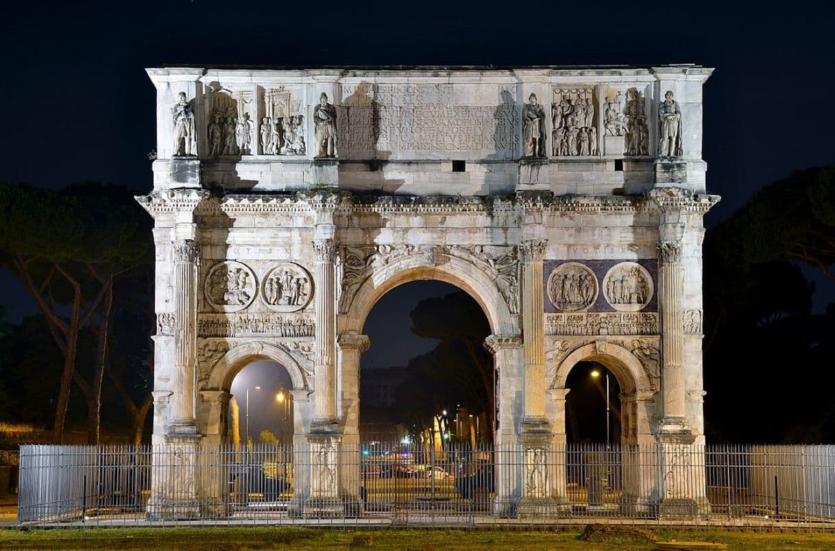 Place Arco de Constantino