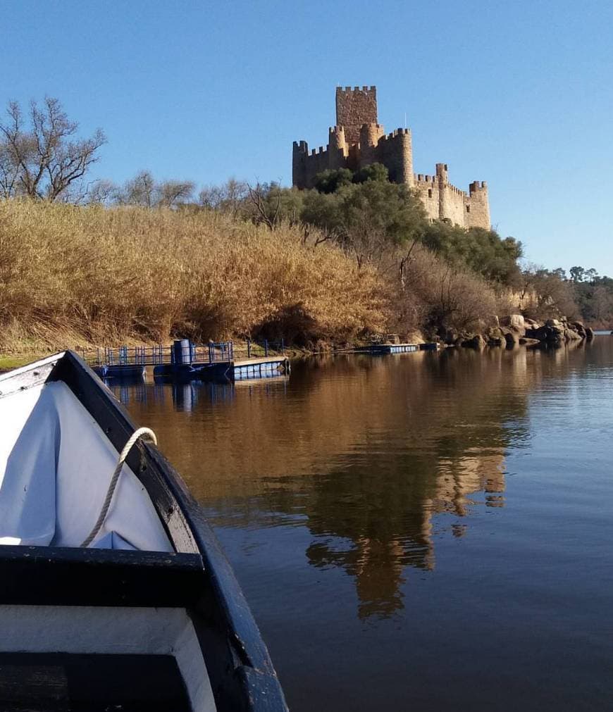 Place Castelo de Almourol