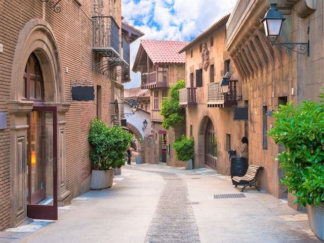 Place Poble Espanyol