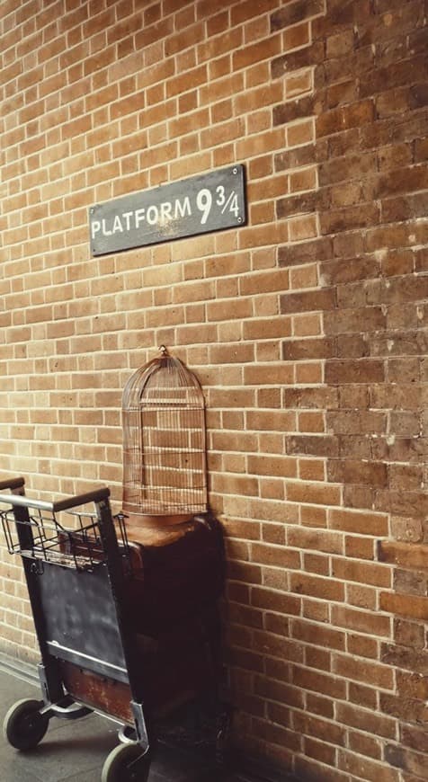 Lugar The Harry Potter Shop at Platform 9¾