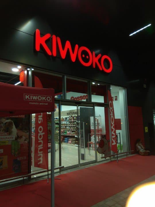 Lugar Kiwoko. Mundo Animal