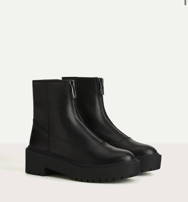 Producto Botins de pele BERSHKA