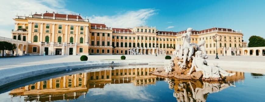 Place Schönbrunn Palace