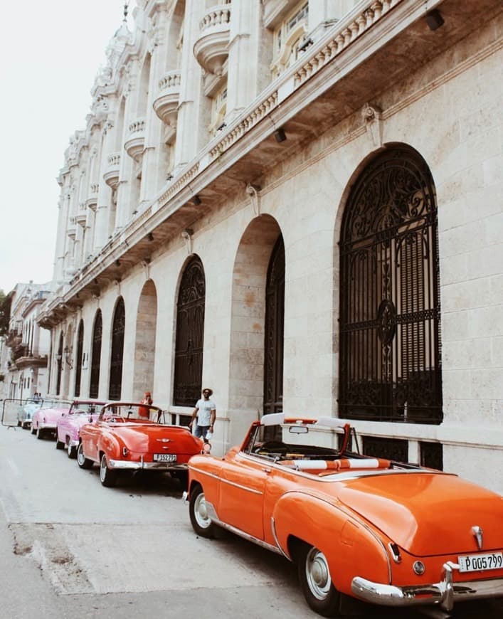 Place Capitolio Habana