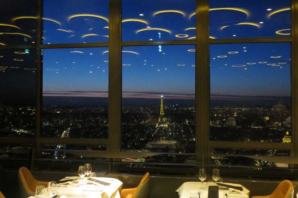 Restaurantes Le Ciel de Paris Restaurant