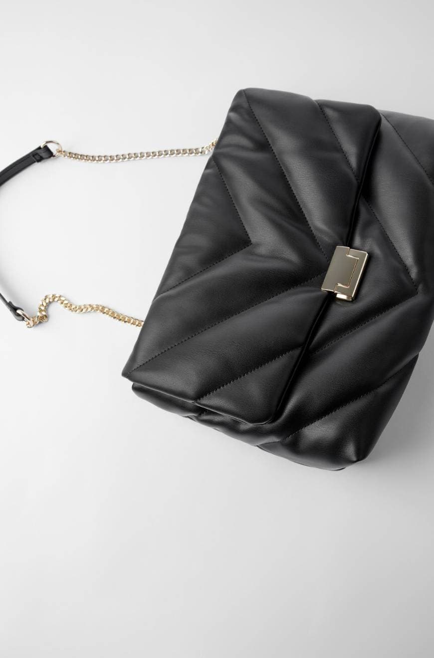 Product Black bag with chains 