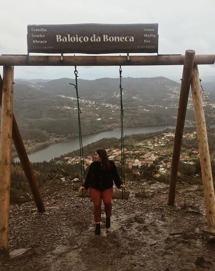 Lugar Baloiço da Serra da Boneca