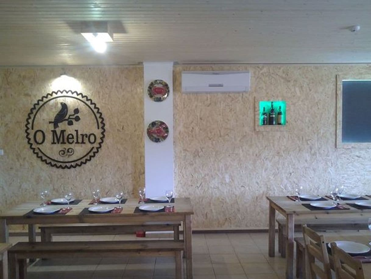 Restaurants O Melro - Pão Quente e Petiscos