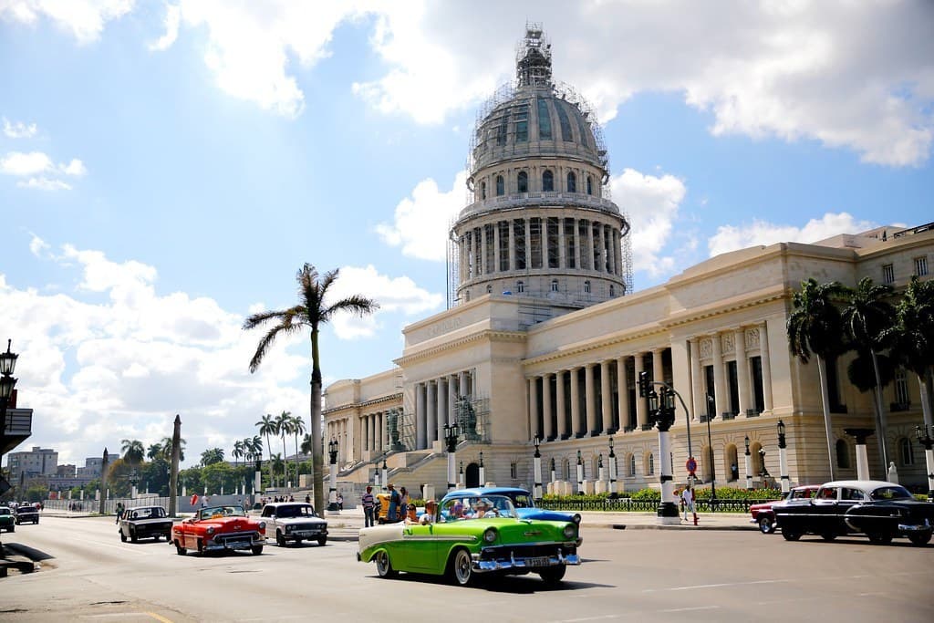 Place Capitolio Habana