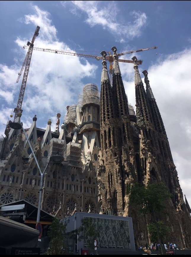 Place Sagrada Familia