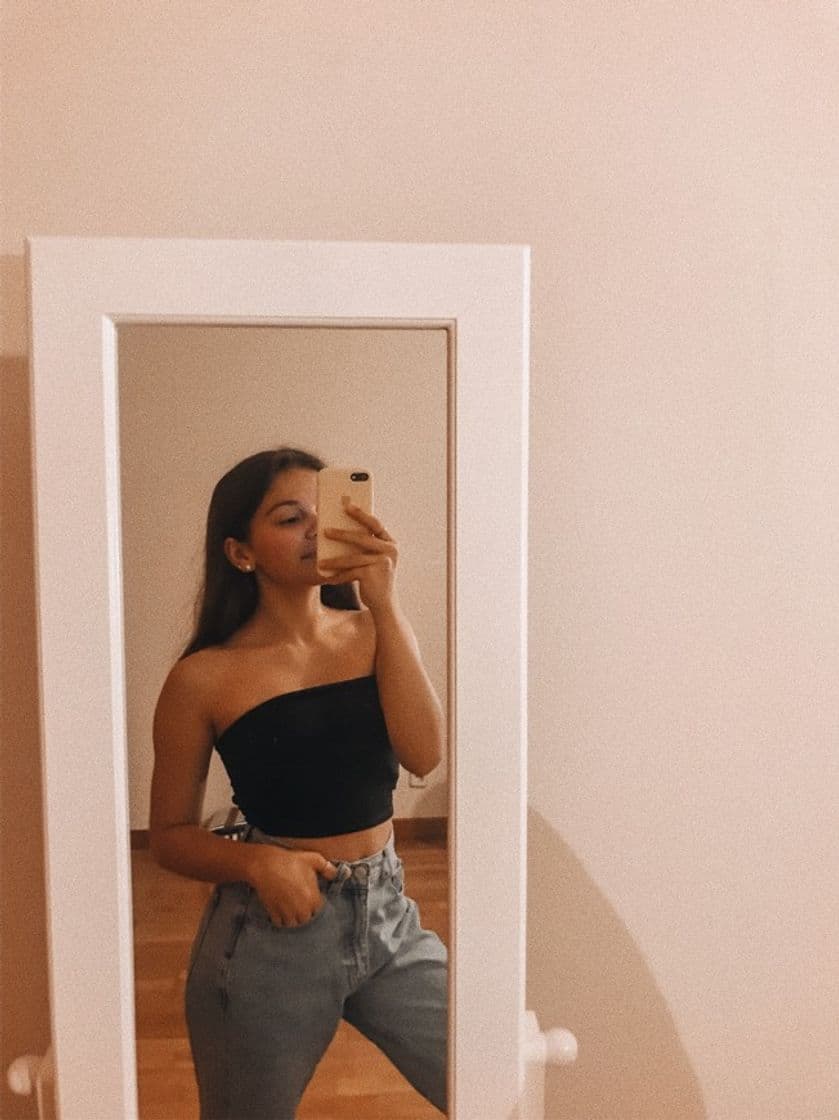 Producto Mom Jeans e Top Preto