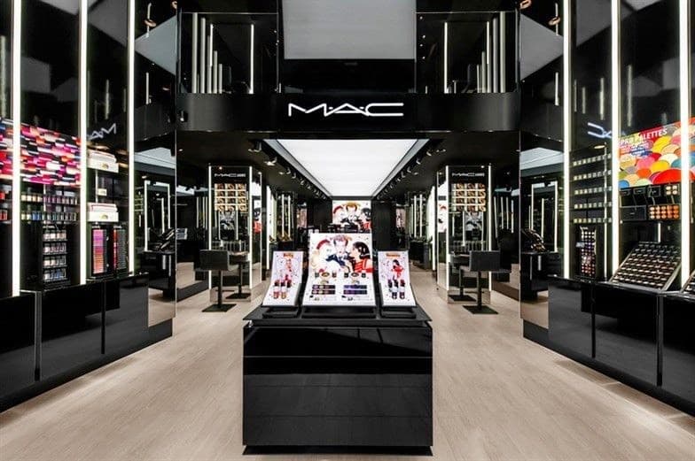 Place MAC Cosmetics