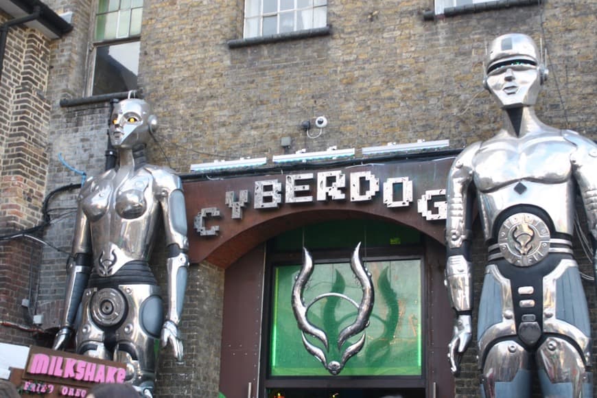 Restaurants Cyberdog