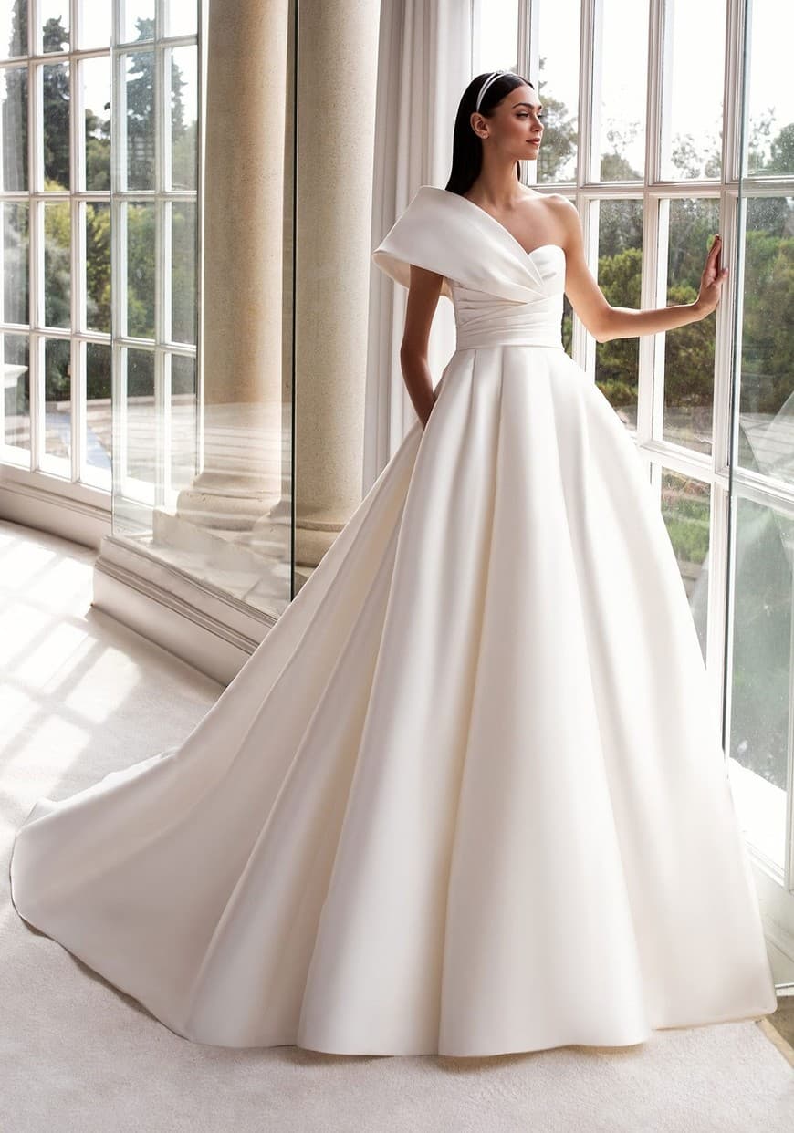 Fashion Pronovias