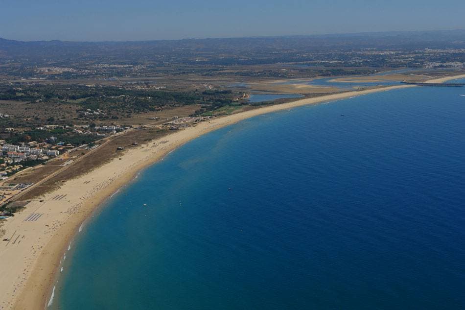 Lugar Meia Praia