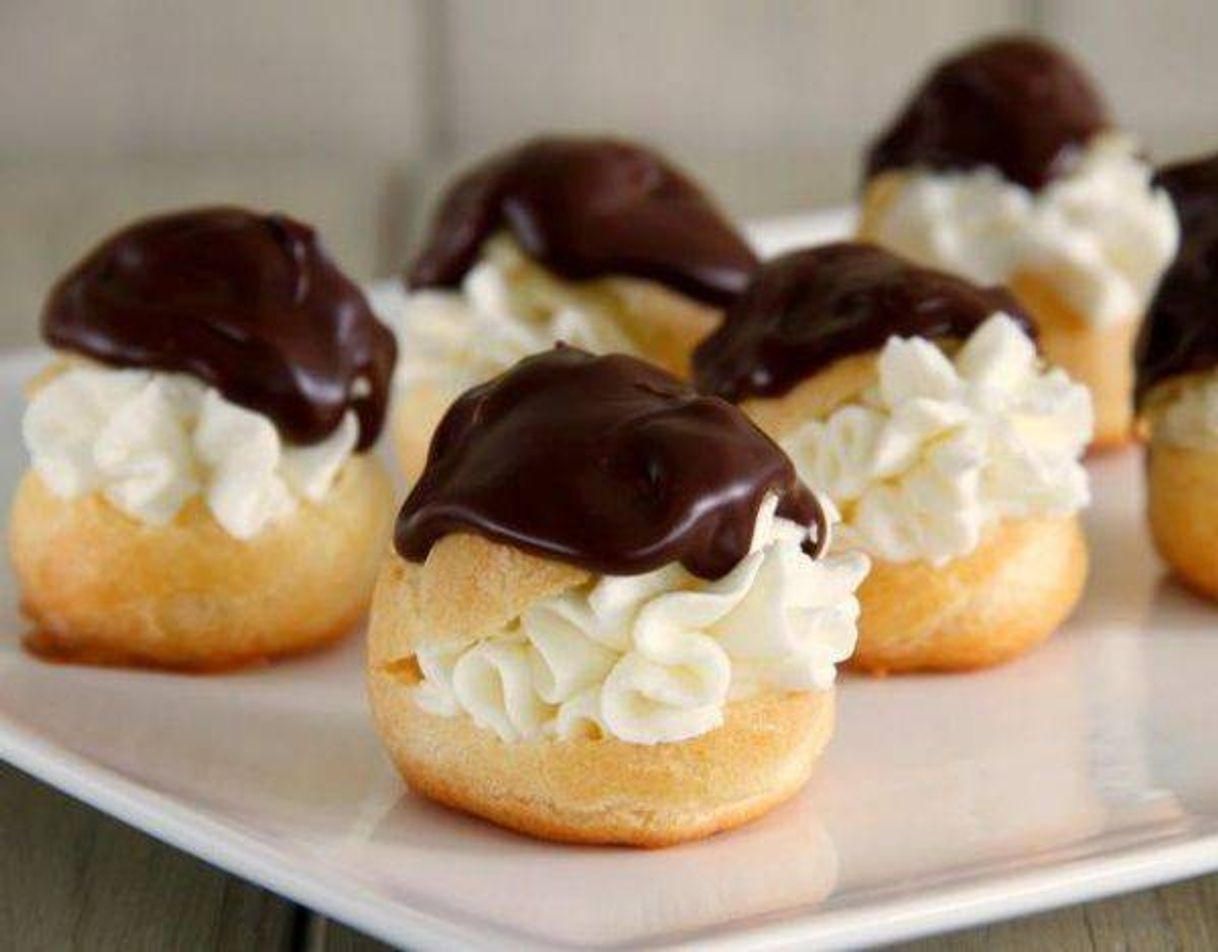 Moda Profiteroles