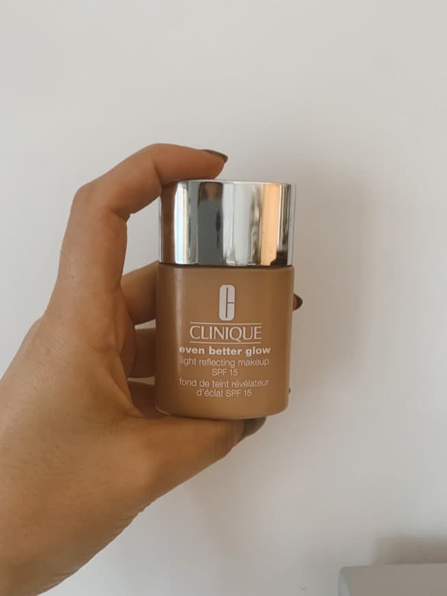 Producto Base Clinique even better glow