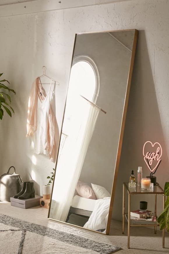 Product Bellevue floor mirror 