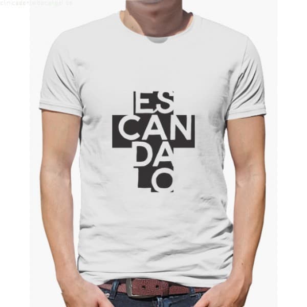 Fashion Camiseta 'Escándalo'