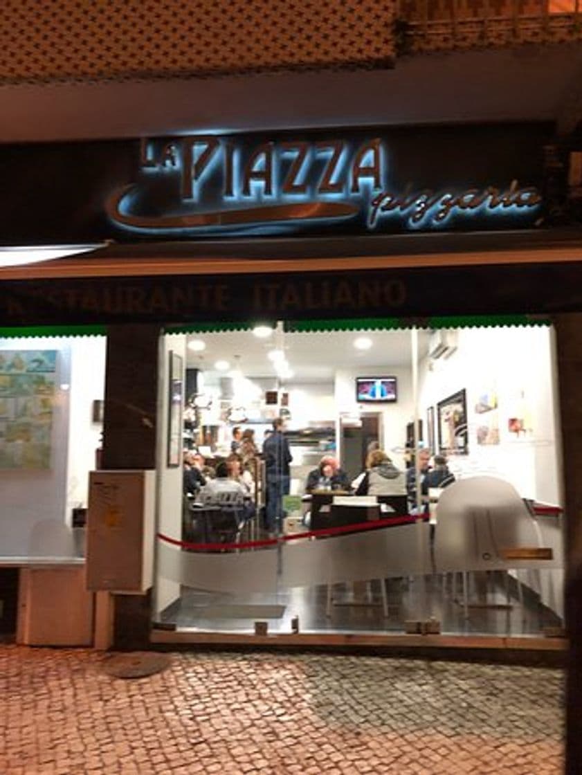 Restaurantes La Piazza de Rimini