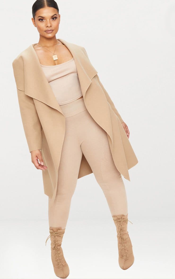 Producto Plus Camel Waterfall Coat