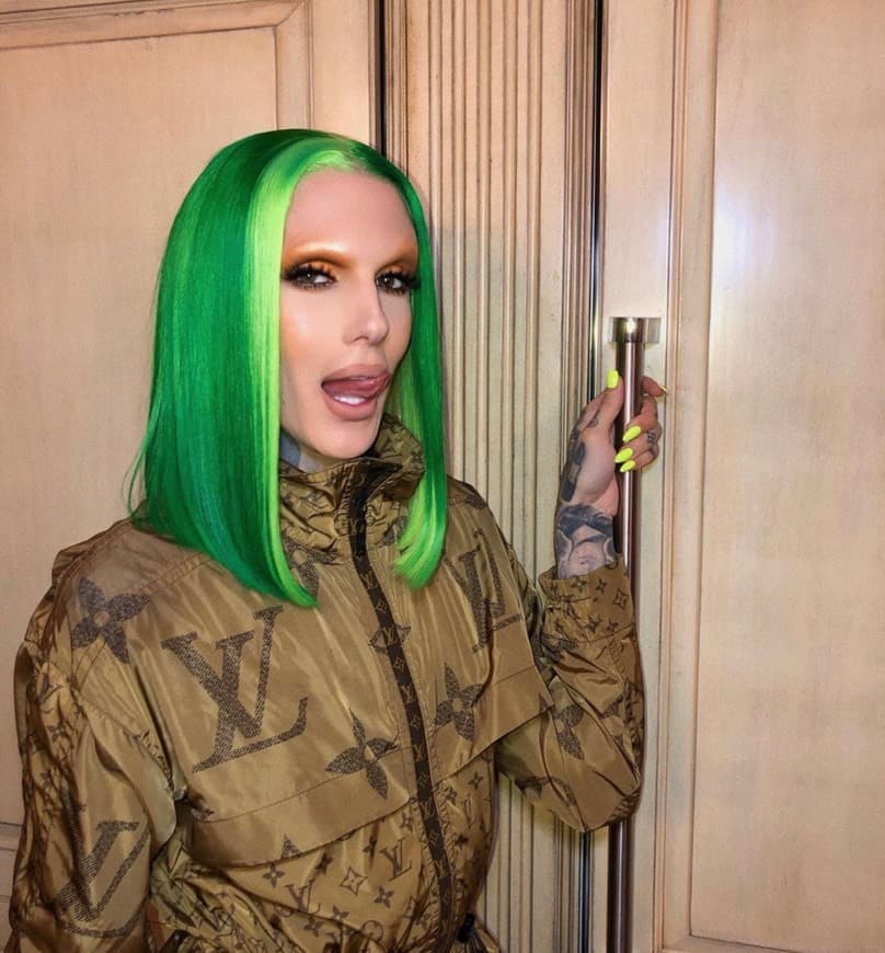 Fashion Jeffree Star- YouTube 