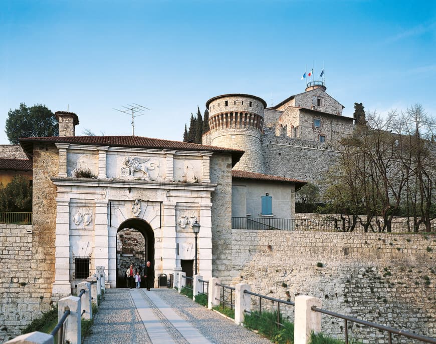 Place Castello di Brescia