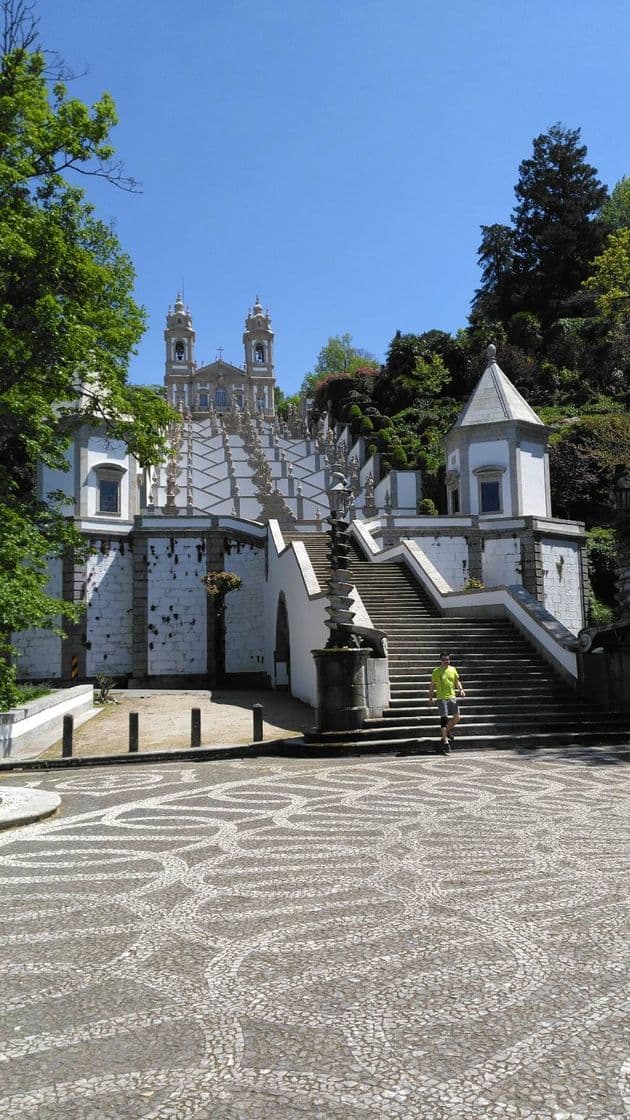 Lugar Largo do Santuário do Bom Jesus