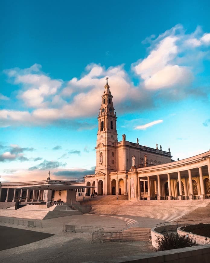 Place Santuário de Fátima 