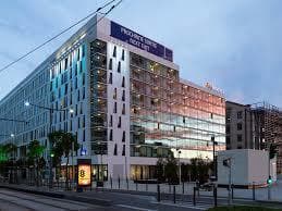 Place Novotel Suites Marseille Centre Euromed