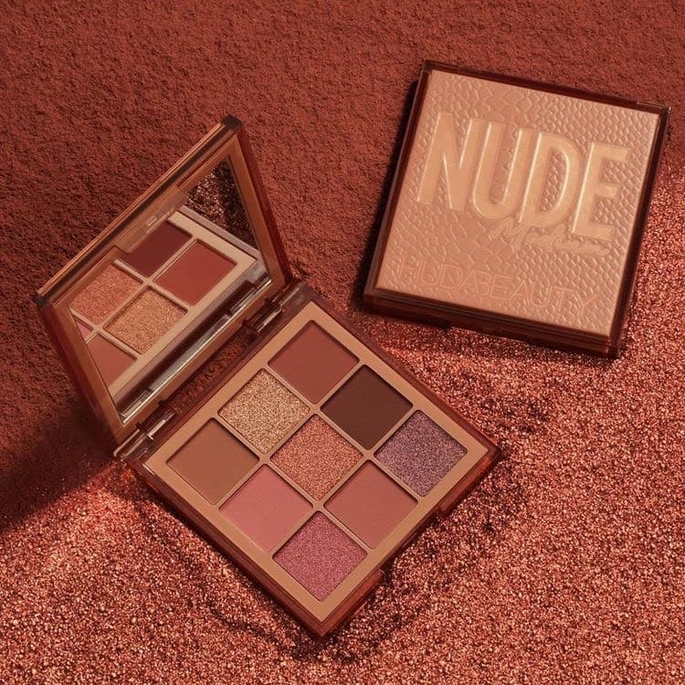 Producto Huda Beauty Nude Obsessions