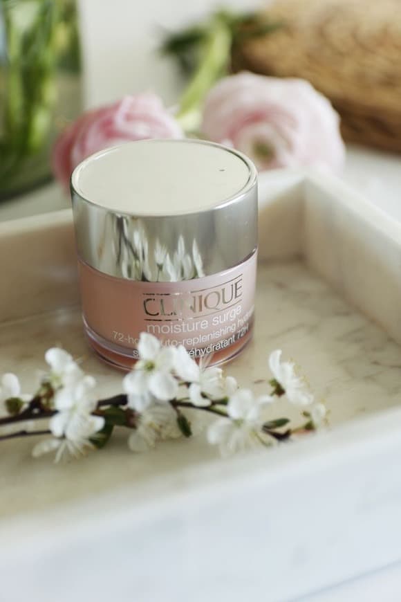 Producto Clinique Moisture Surge