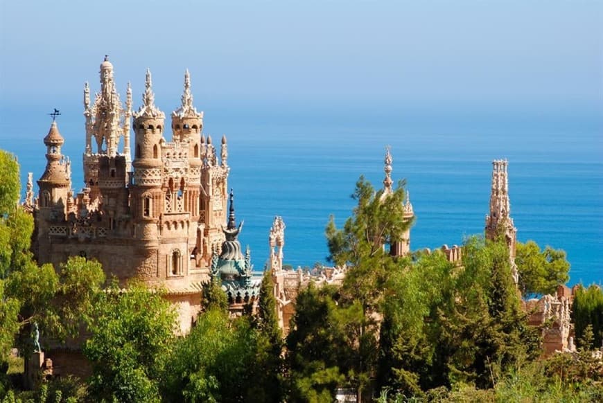 Place Castillo Monumento Colomares