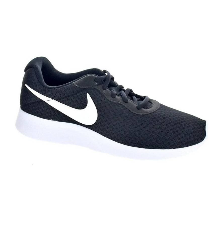 Moda Nike Tanjun black