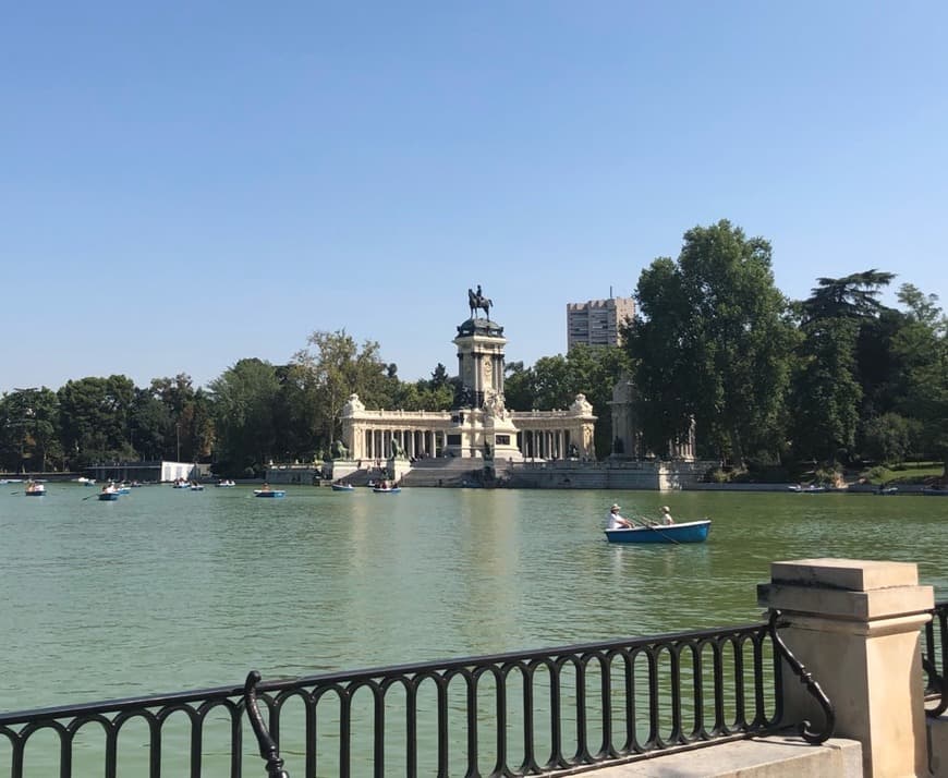 Place Parque El Retiro