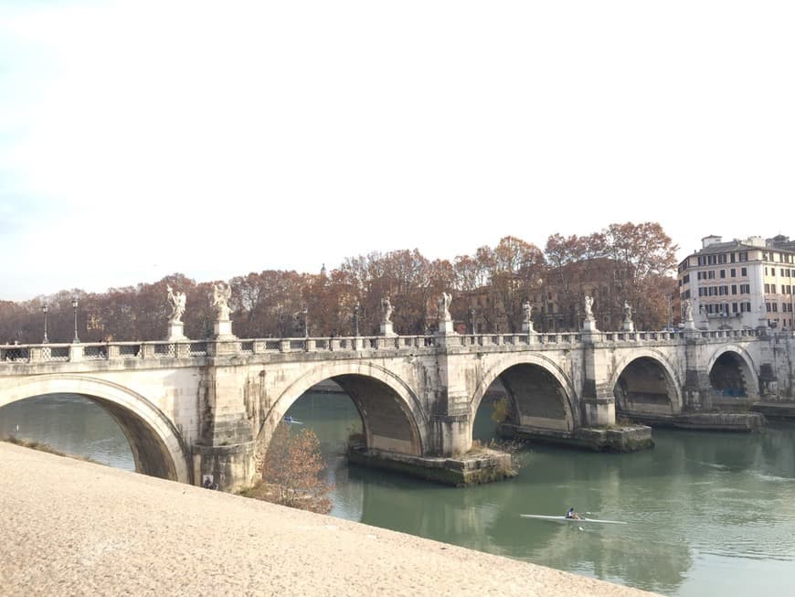 Place Puente Sant'Angelo