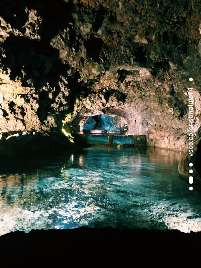 Lugar Grutas de São Vicente