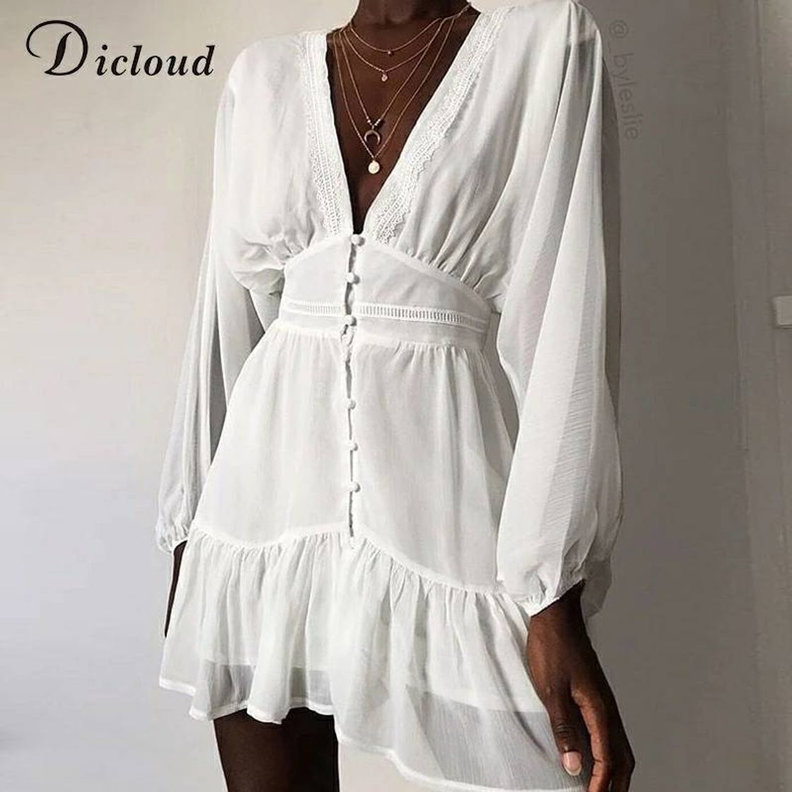 Fashion Vestido branco. 