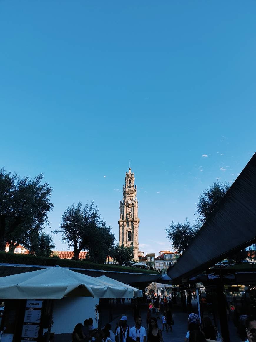 Place Clérigos Tower