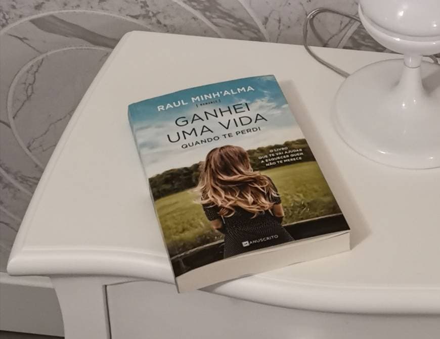 Book "Ganhei uma vida quando te perdi"