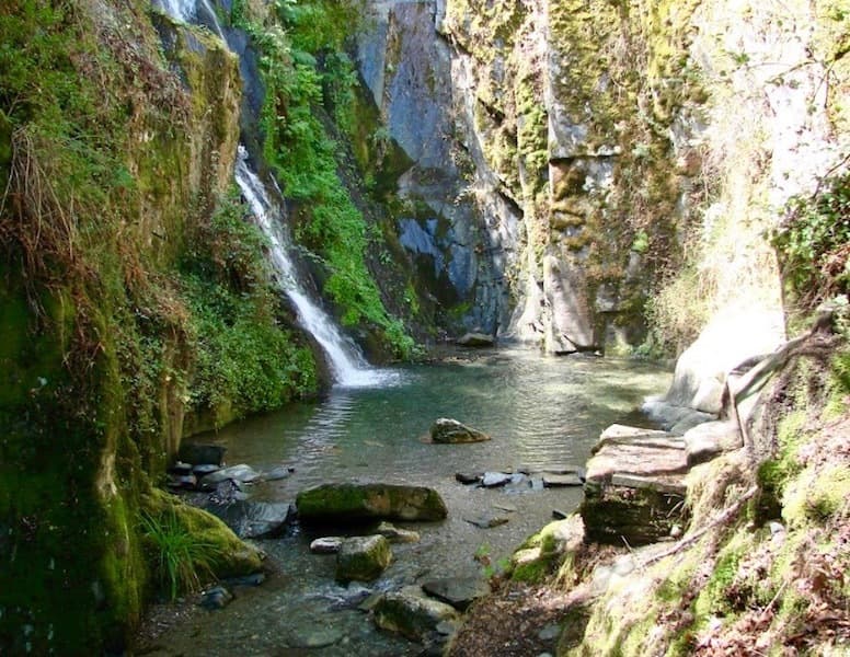 Lugar Fraga da Pena